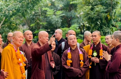 Pháp thoại HT. Thích Thái Hòa giảng tại Trường Đại học Mahachulalongkornrajavidyalaya, Thái Lan